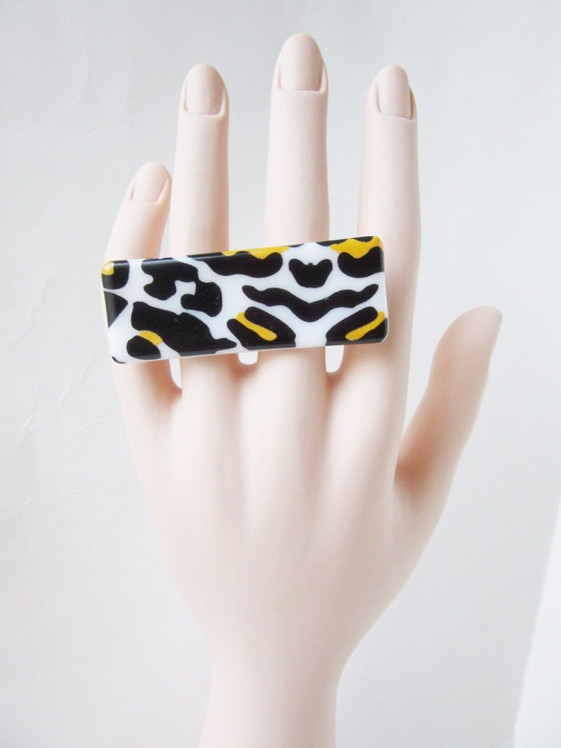 Two Finger Ring With Wild Animal Print Leopard Print Double Finger Knuckle Ring Rave Wear Black White Gold Party Jewelry
