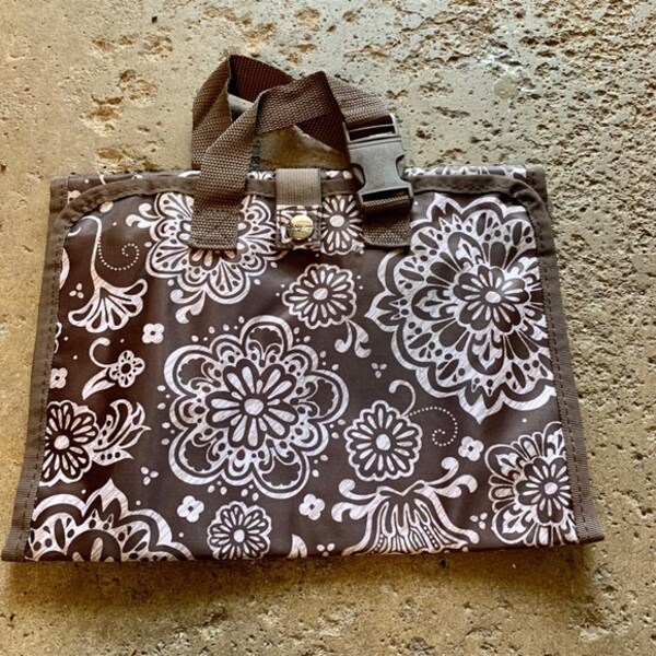 Thirty-One Timeless Beauty Bag