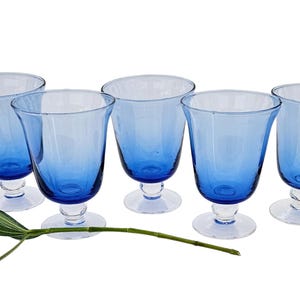 Vintage Light Blue Juice Glasses Set of Five MCM/Vintage Blue Juice Glasses Mid Century Modern Glassware with Clear Stem/Sweetheart Table