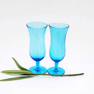 Vintage Aqua Turquoise Goblets Hurricane Champagne Flutes Juice Glasses Footed Base Set of Two MCM/Vintage Turquoise Barware Set of Two MCM