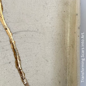 Weißes Raku-Tablett inspiriert von Kintsugi Kintsukuroi