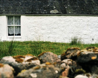 Glen Cottage, original fine art photography, print, house, wall, 8x12, white, highland, scotland, window, roof, stone, grass, green