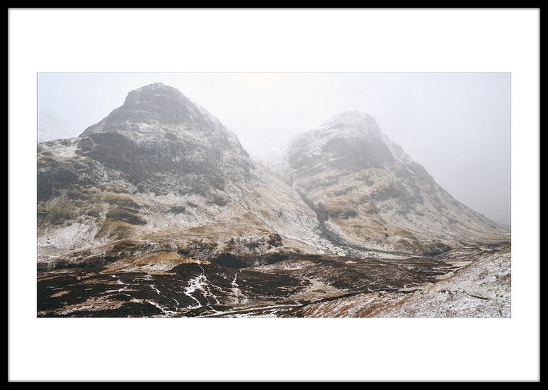 Winter Glen Coe, original Fine Art-Fotografie, Grafik, Landschaft, Highland, Natur, 8 x 12, Berg, Schnee, Schottland, Vintage, Retro Bild 2