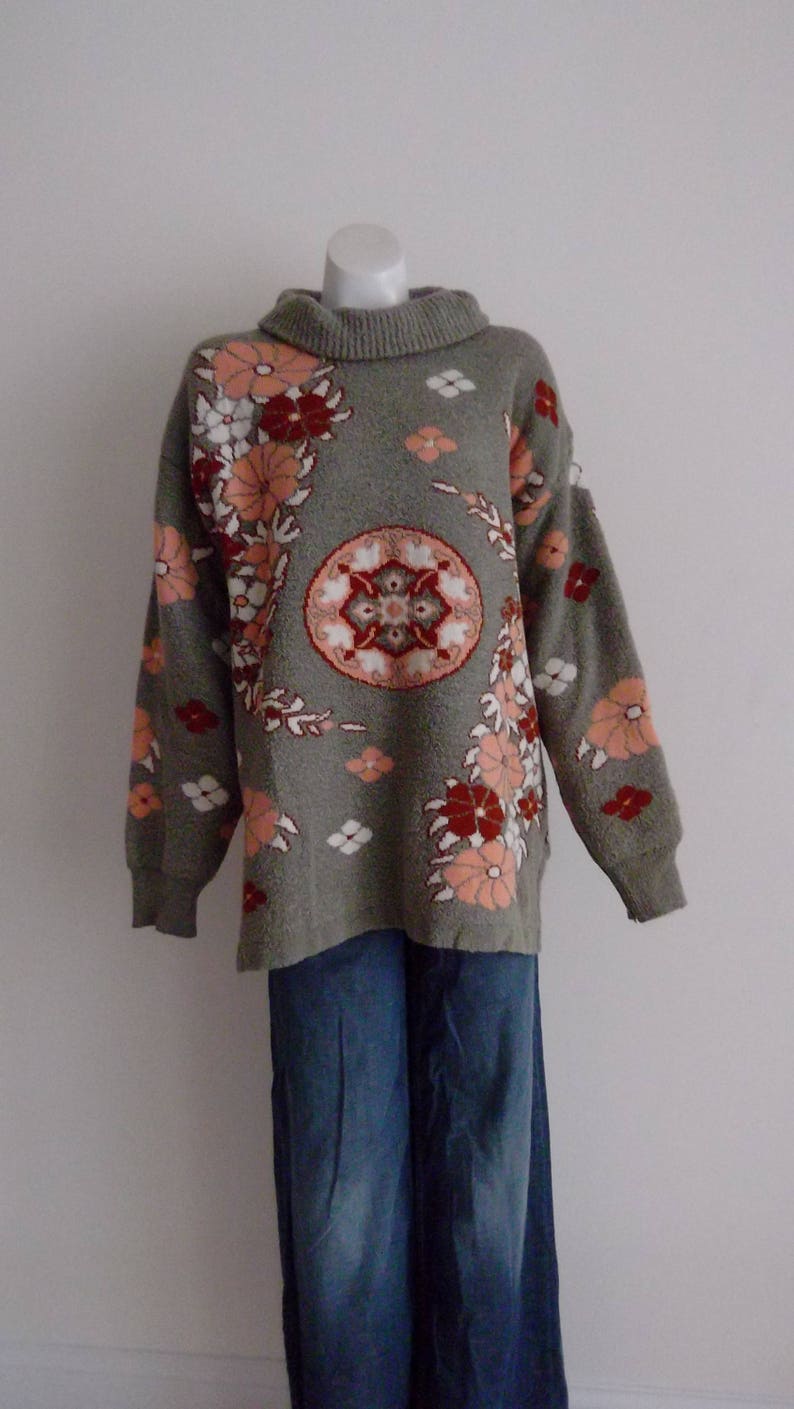 Vintage Oatmeal Knit Chunky Slouchy Sweater Fall sweater Thick Sweater Turtle Neck sweater Masri Bros CarnivalofFashion