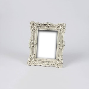 Old Fashioned Baroque Picture Frame, Egg Shell Vintage Frame, Antique Victorian Florid Photo Frame, Shabby Chic Cottage, English Regency