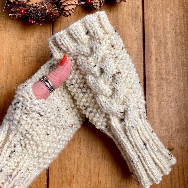 Modèle de tricot de gants sans doigts tressés Aran pour femmes, adolescents