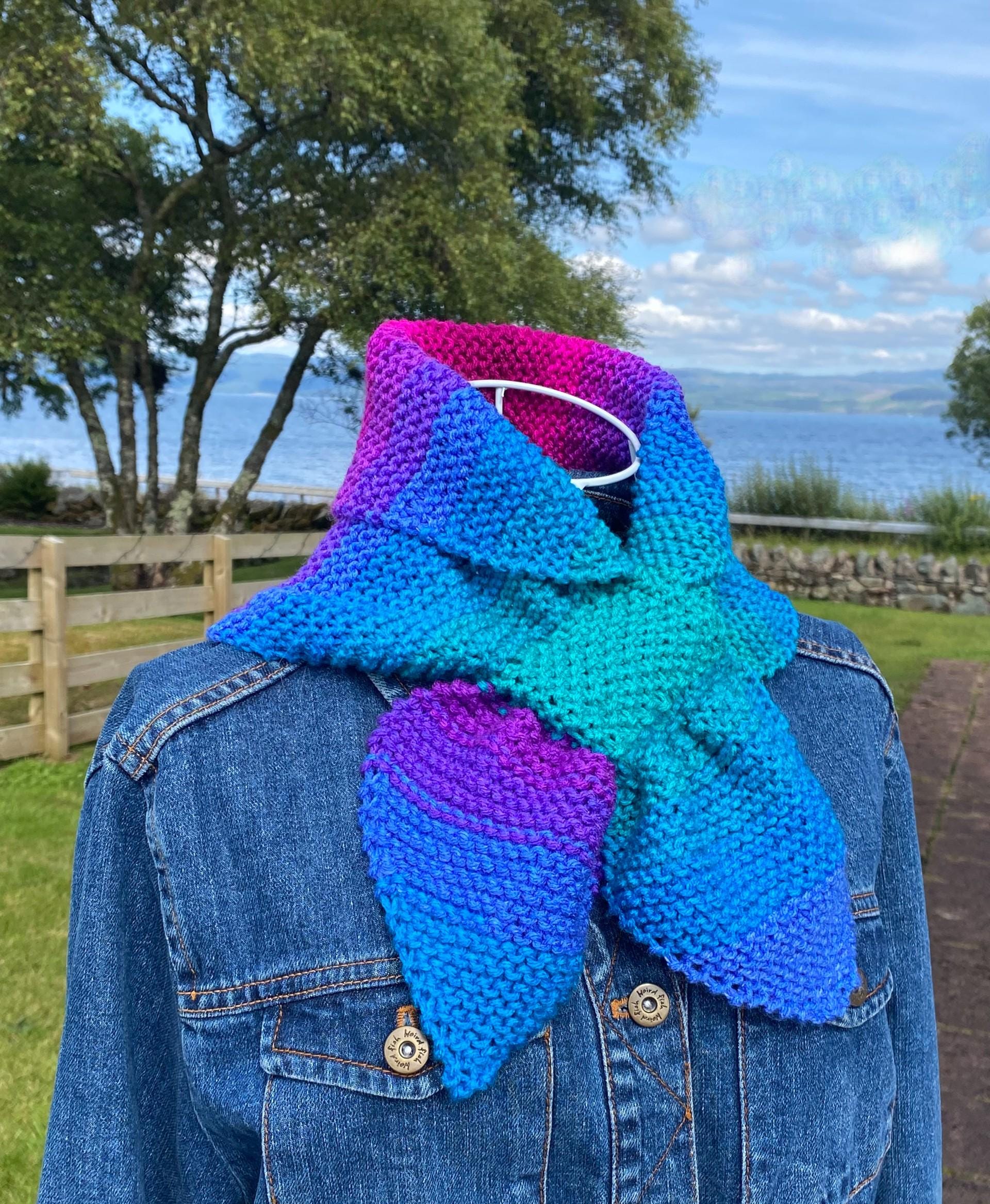 Fyne Loop Aran Worsted Keyhole Scarf Miss Marple Style Knitting Pattern