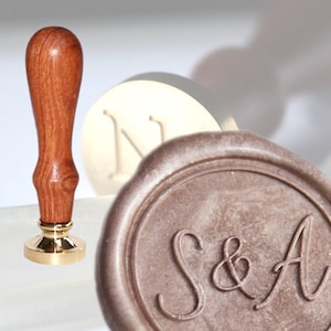 Personalised Wax Seal Stamp Custom Engraved Initials for Wedding & Party Invitations size: 22mm includes Handle, Pouch, 1 Wax Stick