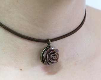 Rose choker necklace necklaces, 90's barbiecore jewelry, Vegan leather choker women's, Soft e-girl aesthetic necklace choker women by teen girl