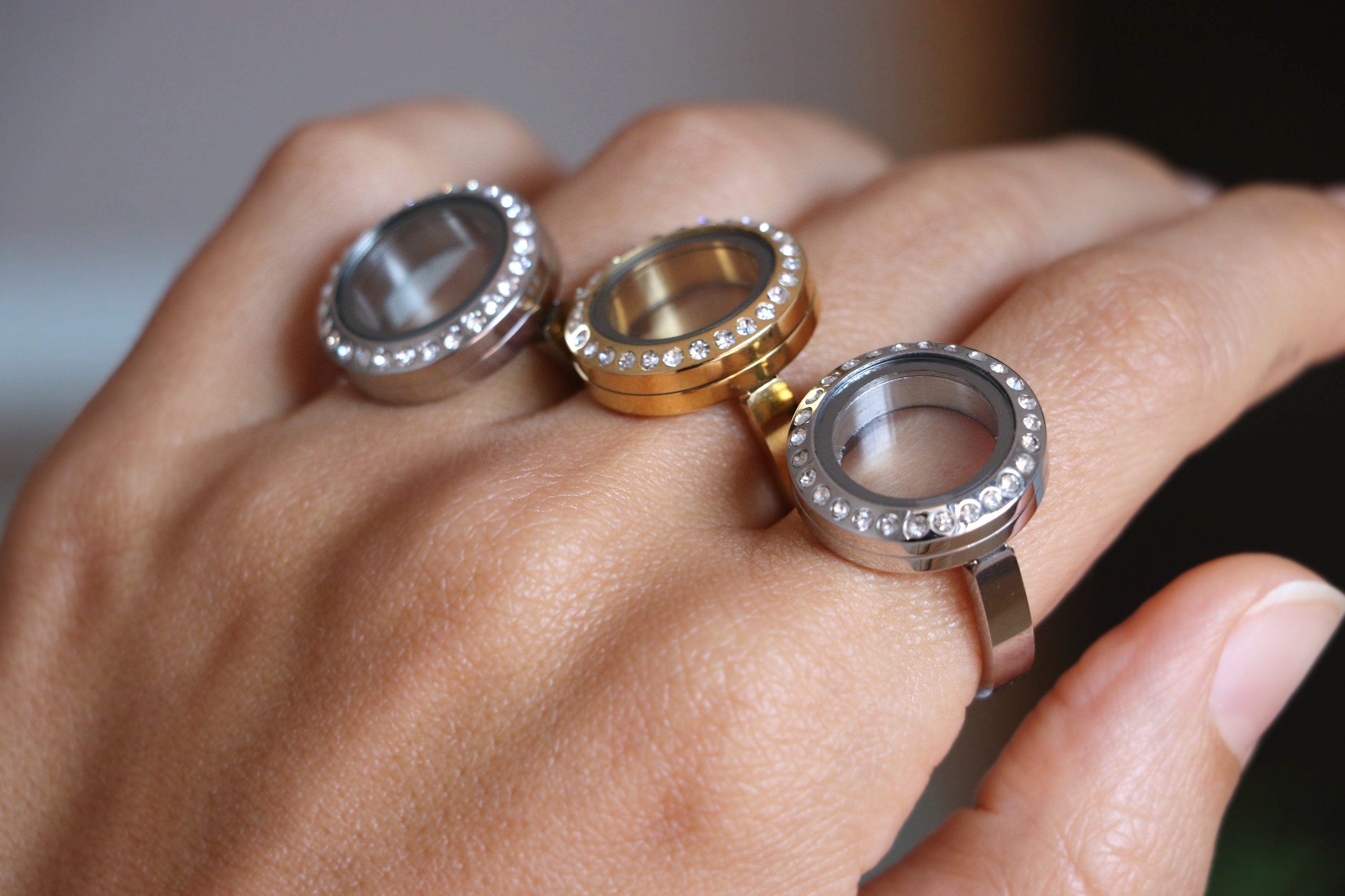 Floating locket best sale ring