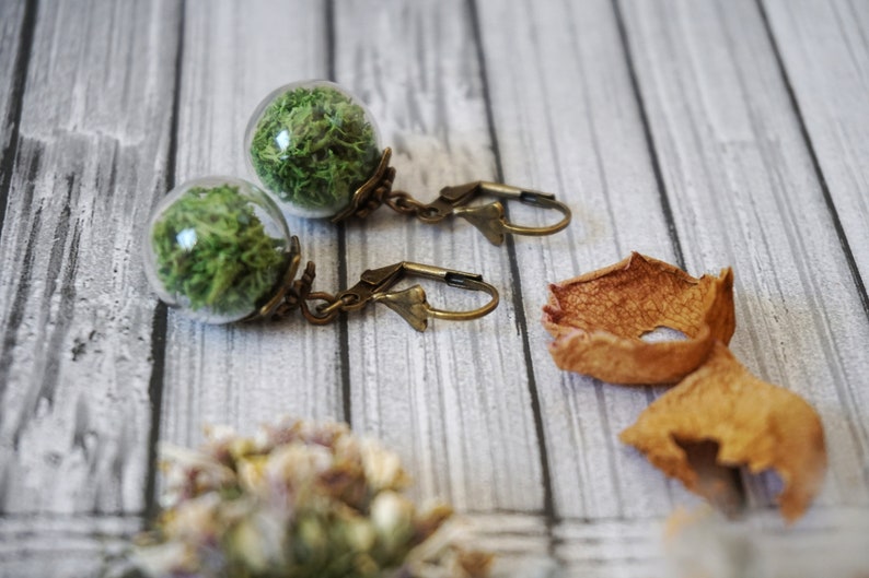 Moss Jewelry set for women Gift Box \u2022 Natural Jewelry \u2022 Terrarium Jewelry \u2022 Earthy Jewelry \u2022 Botanical Jewelry \u2022 Enchanted Forest Jewelry