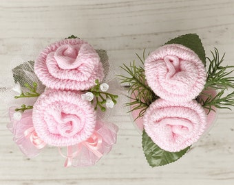 Baby Sock Corsage-Mommy to be Baby Shower Corsage-Nonna to be-Were Expecting Baby Shower Decorations, Mommy to be Pin, Baby Shower Pin