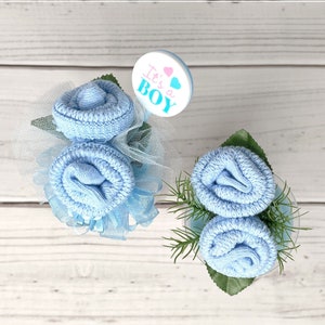 Baby Sock Corsage,Mommy to Be Pin, Baby Shower Pin, Grandma to be Corsage, Baby Shower Pin, Gender Reveal Announcement, Dad to be gift.