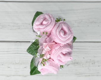 Baby Sock Corsage-Baby Shower Corsage-Expecting Mom Gift-New Grandma Gift-Great Grandma Gift-Big Sister Gift-Pregnant Sister Gift.