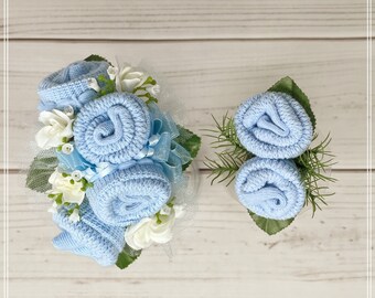 Baby Sock Corsage, New Grandma Gift-Daddy, Big Sister, Aunt Corsage Wristlet-Expecting Mom Gift-Mommy to be Daddy to be.
