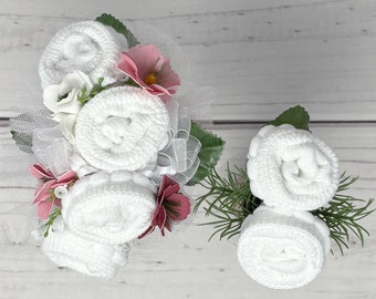 Baby Shower Corsage-Baby Sock Corsage-Little Wildflower First Time Mom Gift-New Grandma Gift-Big Sister Gift-Great Grandma Gift-Daddy to be.