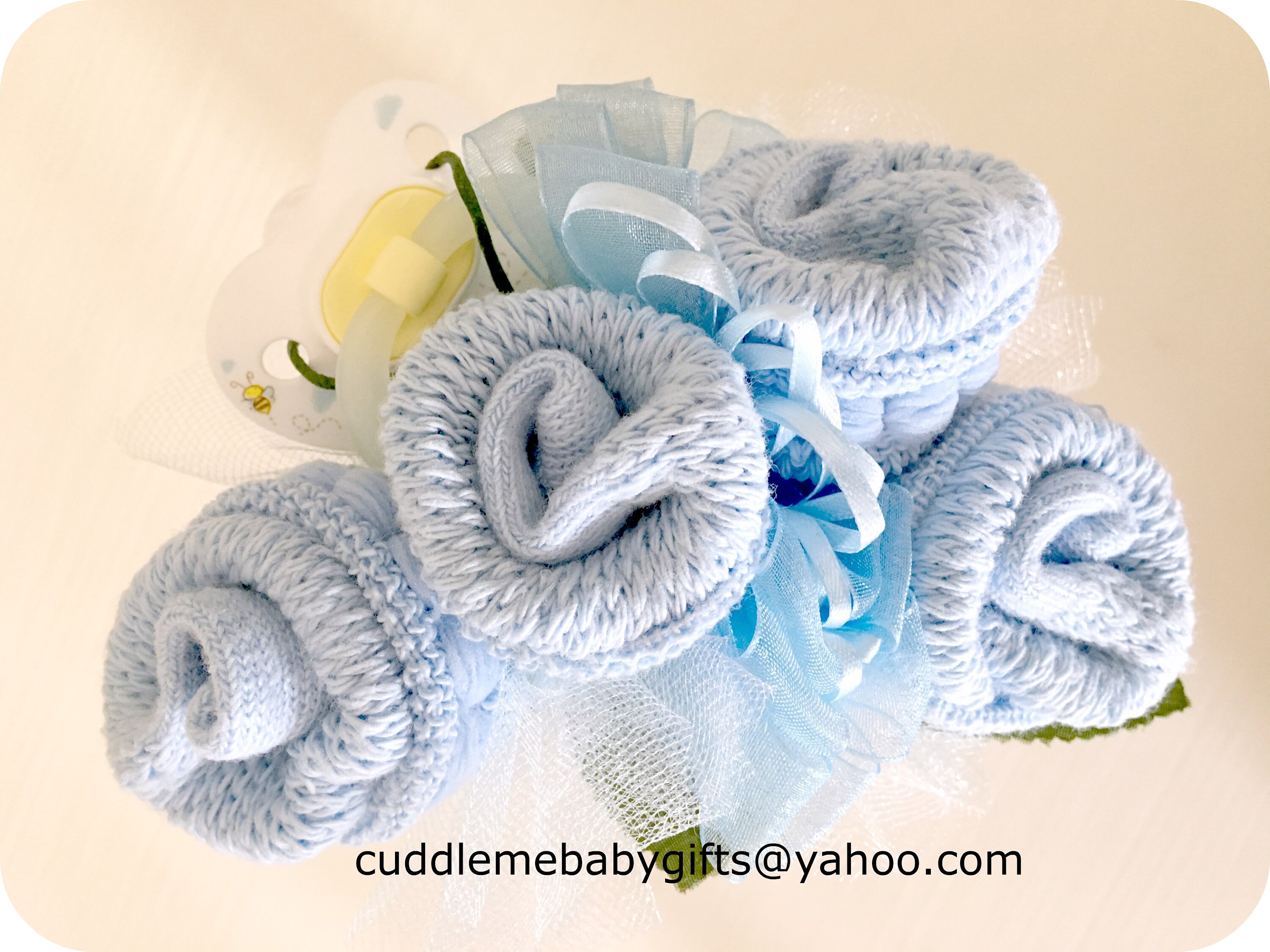 Baby Sock Corsage-Baby Shower Corsage-oma te worden-Waren | Etsy White And Baby Blue Corsage