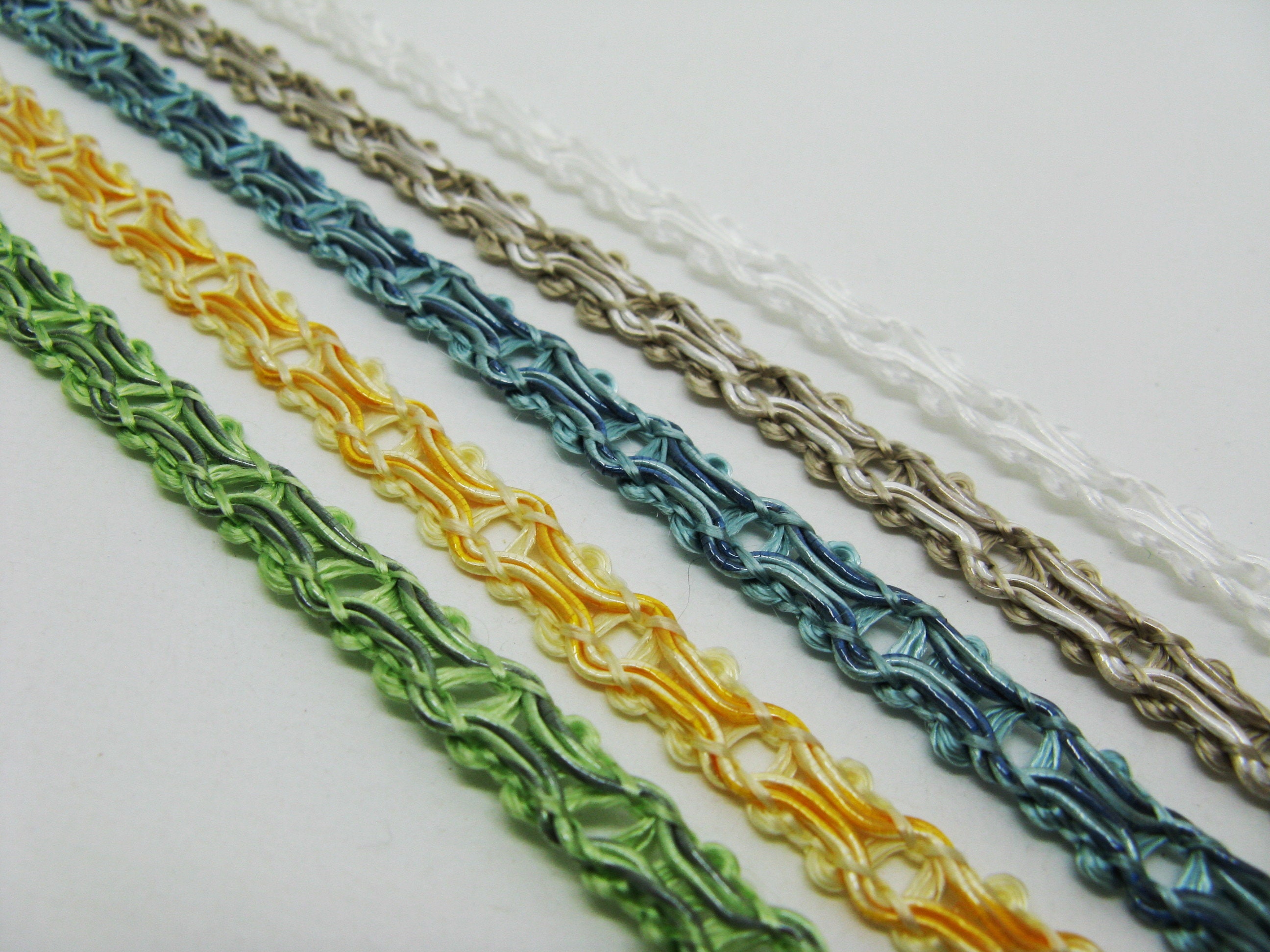 Serpentine braid in viscosecotton height 1.3cm several colors