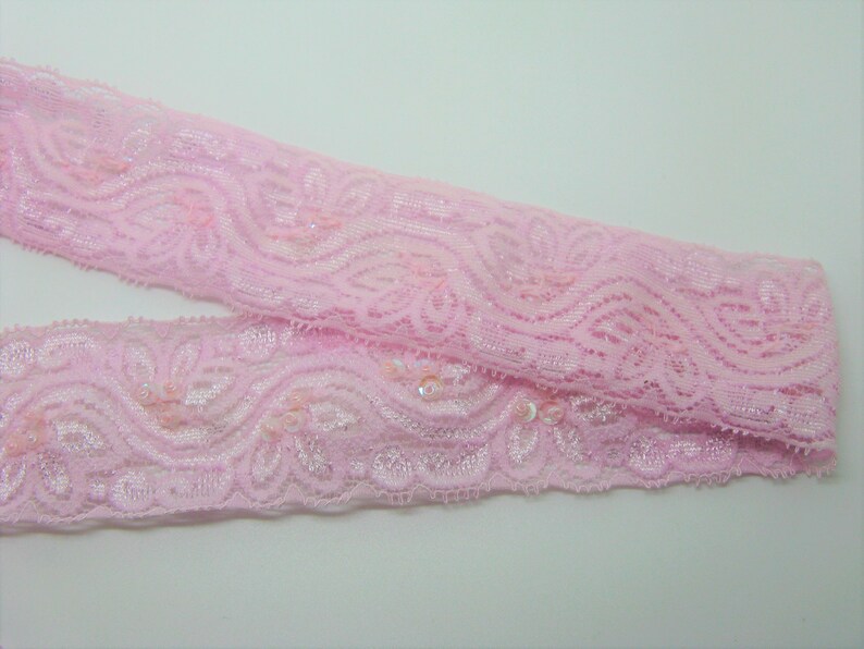 Elastic pink lace with beads and glitter