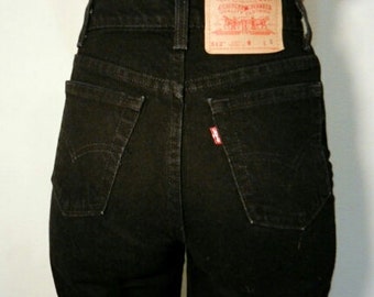 womens vintage high waisted levi jeans