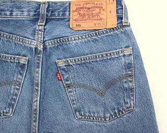 Levi's 501 Vintage High Waist Denim Jeans Medium Blue Wash Authentic Gift Womens Slim Fit Straight Leg 24 25 26 27 28 29 30 31 32 33 34 Mom