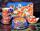 Vintage 15 pc Ohio Art Childs Tin Toy Tea Dish Set 107 Girls As Kittens Lithograph Litho Display Collectible Shabby Chic Kitsch Decor C402