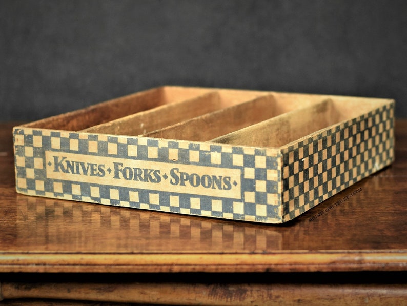 Vintage Silverware Tray Wood Kitchen Utensil Storage Drawer Organizer Divided Wooden Flatware Holder Shabby Chic Box Farmhouse Decor C407