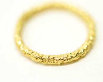 Ring aus Gelbgold, weiß oder rosa 10 - 14 - 18 Karat Unisex, organische Textur, Goldring, Hochzeitsring, feiner Ring, stapelbarer Ring