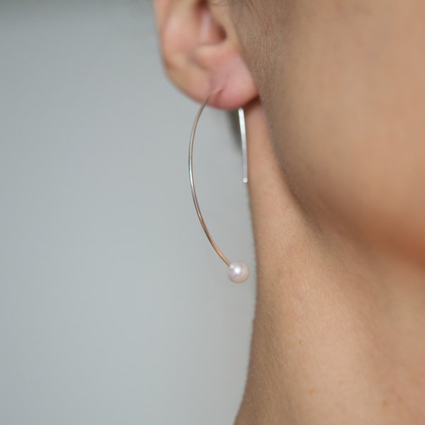 Oversize arc of a circle, natural freshwater pearls (6-7mm) earrings, sterling silver. White, pink or grey pearls