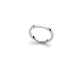 AFIA. Thin ring in polished sterling silver