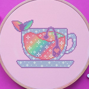 Galaxy Tea Kreuzstichmuster, Kawaii Kreuzstich, Anime Kreuzstich, Pastell Kreuzstich, Becher Kreuzstich, Kreuzstich gezählt, PDF