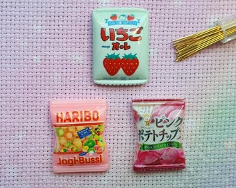 Candy Bag Resin Needle Minder Set, Japan, Cross Stitch, Magnet