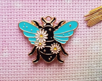 Bumble Bee Needle Minder, Enamel Needle Minder, Witch Needle Minder, Witchy Needle Minder, Gothic Needle Minder, Steampunk Needle Minder