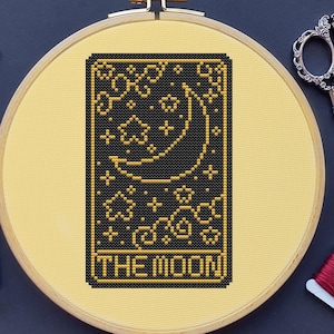 Tarot Cross Stitch Pattern, The Moon Cross Stitch, Witch Cross Stitch, Witchy Cross Stitch, Kawaii Cross Stitch, Counted Cross Stitch, PDF