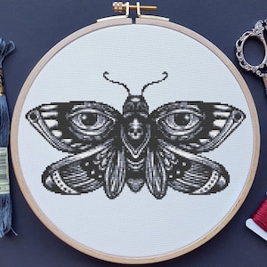 Moth Cross Stitch Pattern, Witch Cross Stitch, Gothic Cross Stitch, Witchy Cross Stitch, Horror Cross Stitch, Counted Cros Stitch, PDF, DMC