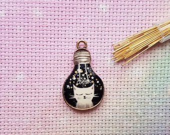 Cat Needle Minder, Enamel Needle Minder, Cross Stitch, Embroidery, Nadelmagnet, Nadelhalter, Anime Needle Minder, Cute Needle Minder, Cute