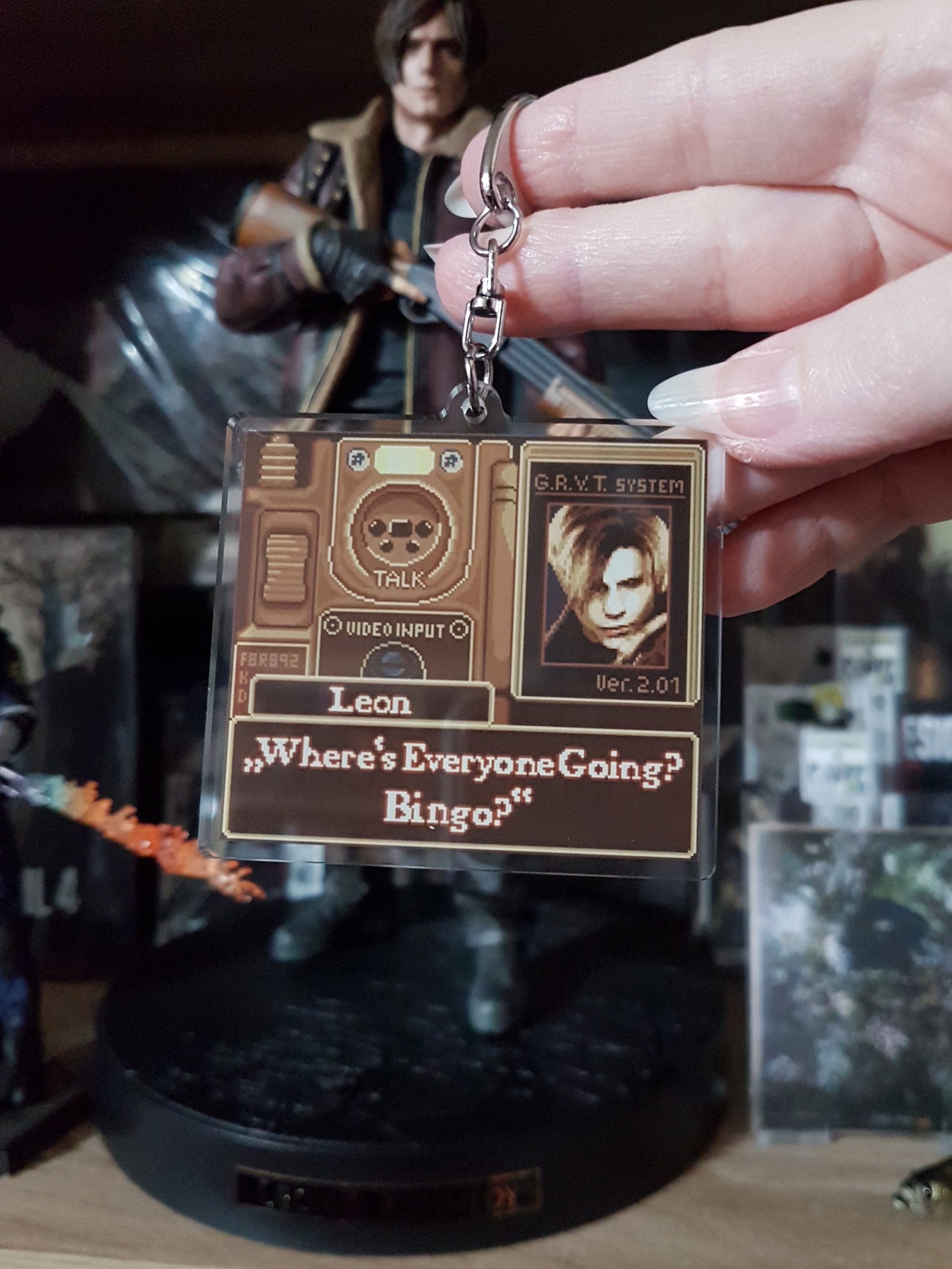 Resident Evil 4 Keychain, Leon Kennedy Keychain, Pixel Art Keychain, Funny  Keychain, Acrylic Keychain, Gaming, Bag Charm, Gift for Gamer - Etsy Hong  Kong