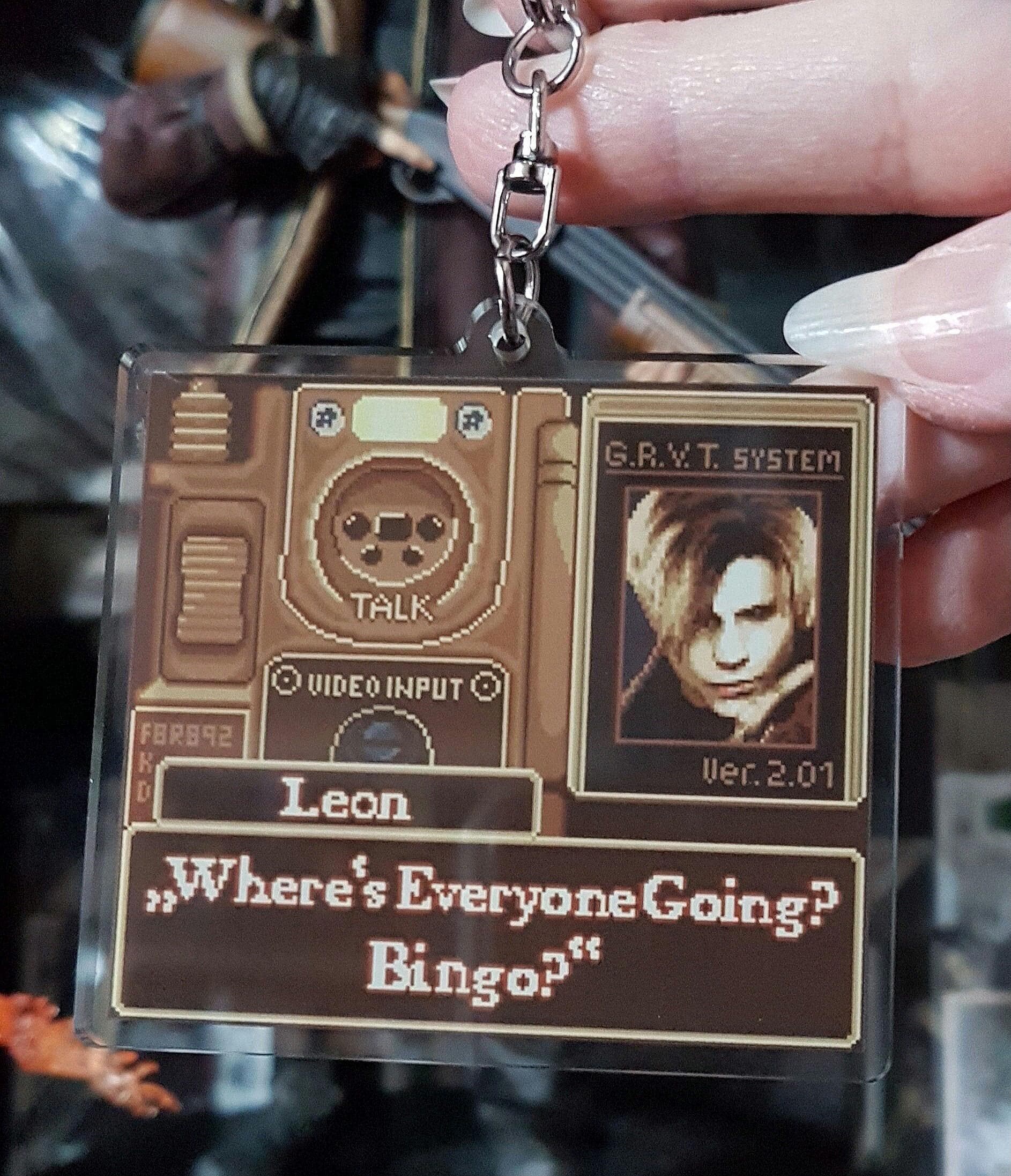 バイオハザード4 バイオ名作劇場 アクリルキーホルダー イーカプコン |バイオハザード RE:4 バイオ名作劇場 アクリルスタンド