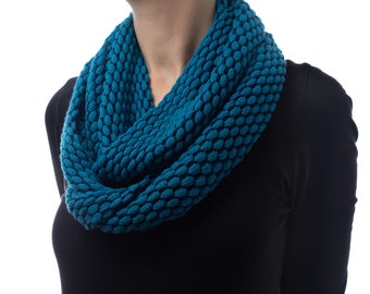 Women's Blue and Navy Cotton Infinty Scarf