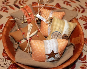 Handmade Fall Mini Pillows: Rustic Farmhouse Tiered Tray Decor - Set of 5