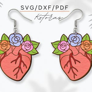 Brincos em formato de coração com desenho floral para o Dia dos Namorados SVG/DXF/PDF