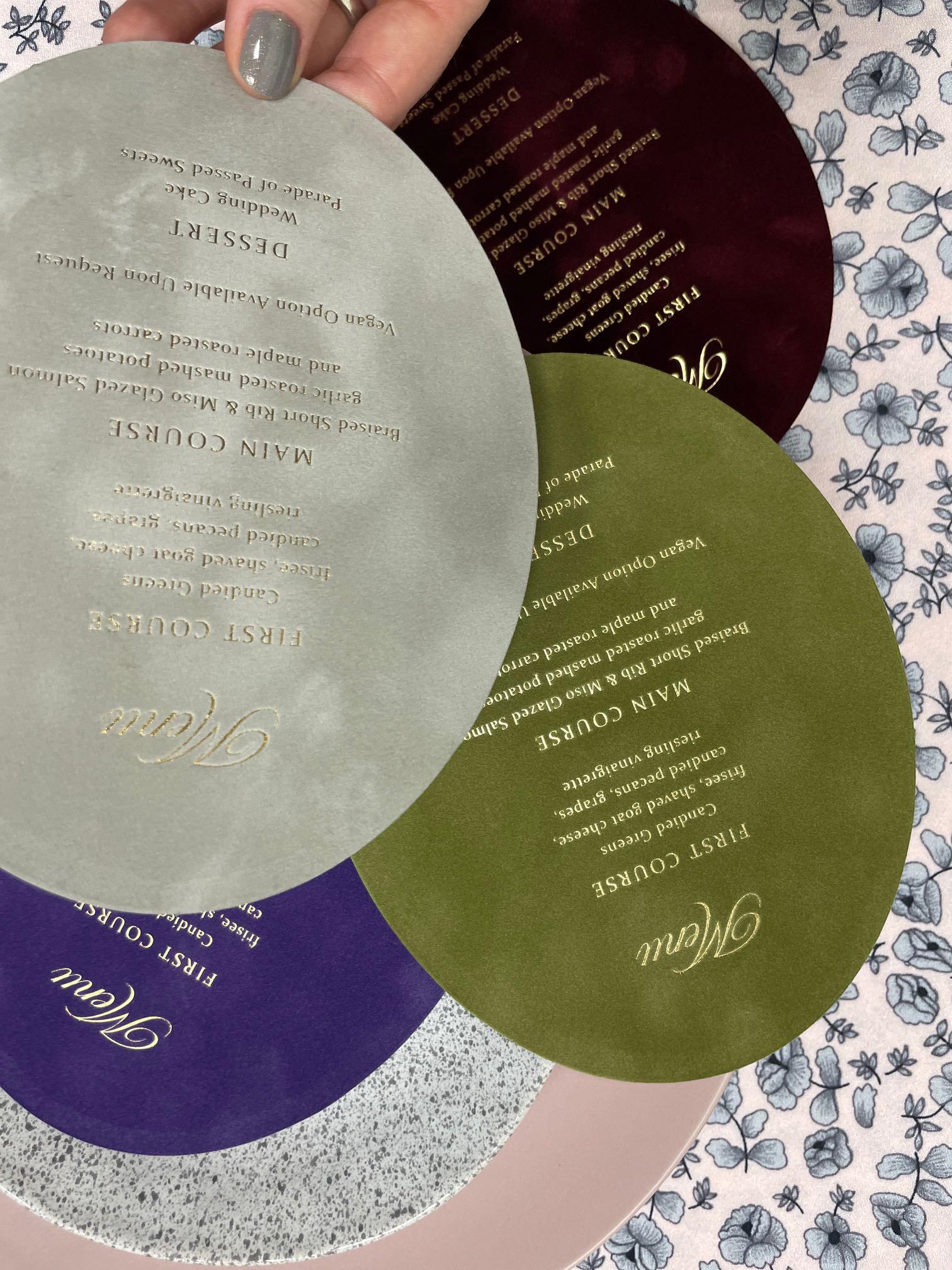 Velvet menu, Sage green 250 psc. Thin base with tassel, Oval