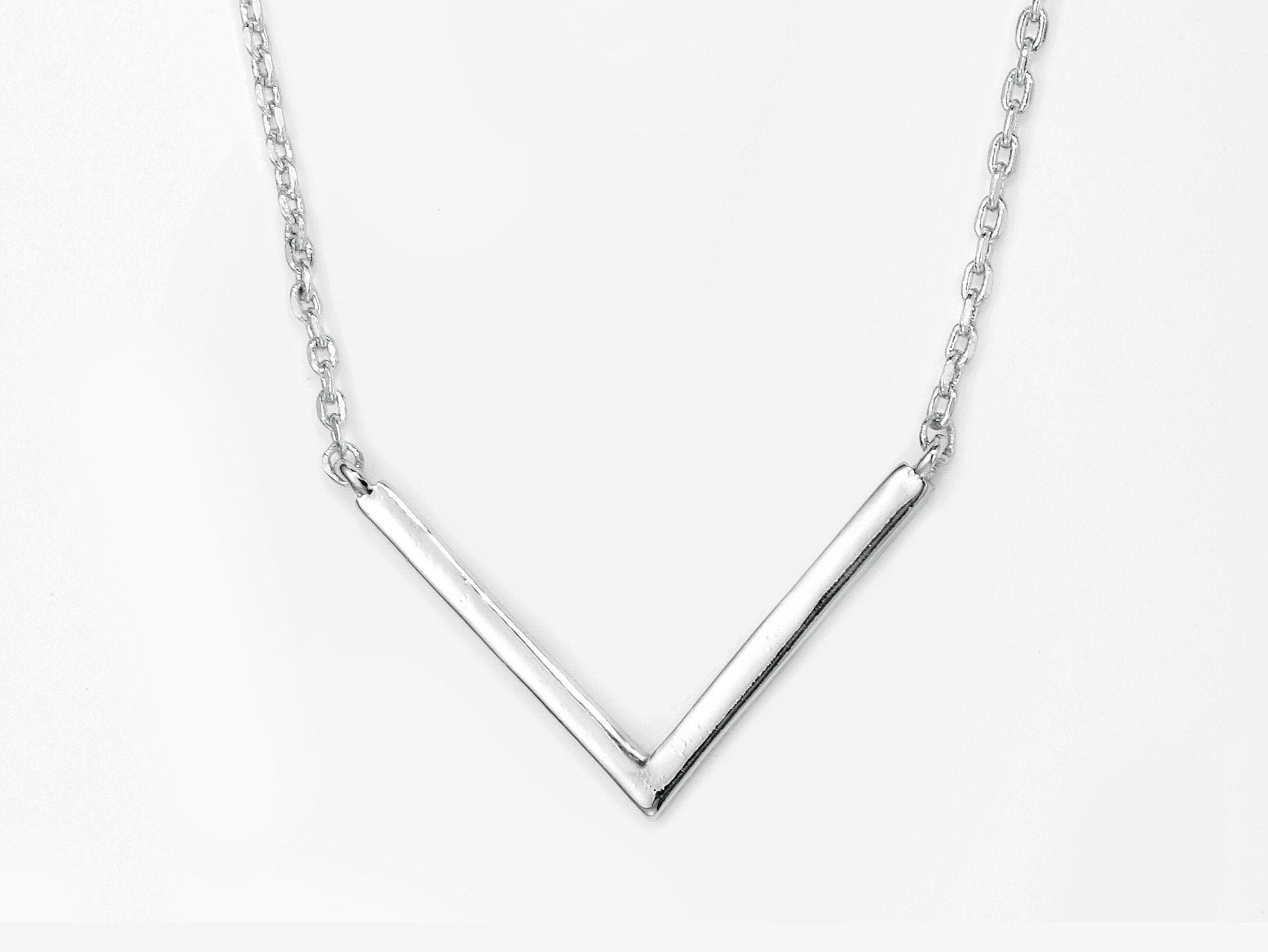 Dainty V necklaceMinimalist Necklace 16 in Chevron Etsy
