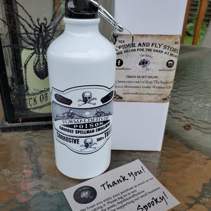 Formaldehyde Poison Label Water Bottle ~  600 ml Stainless Steel ~ Horror Gift ~ Reusable Bottle  ~ Mortician Embalmer Gift