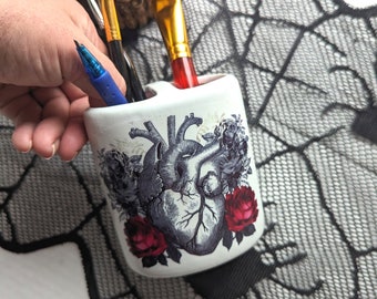 Gothic Anatomy Heart Brush Holder Ceramic~ Gothic home decor ~ Victorian Illustration ~ Makeup Strorage ~ Handmade gift ~ Bathroom decor