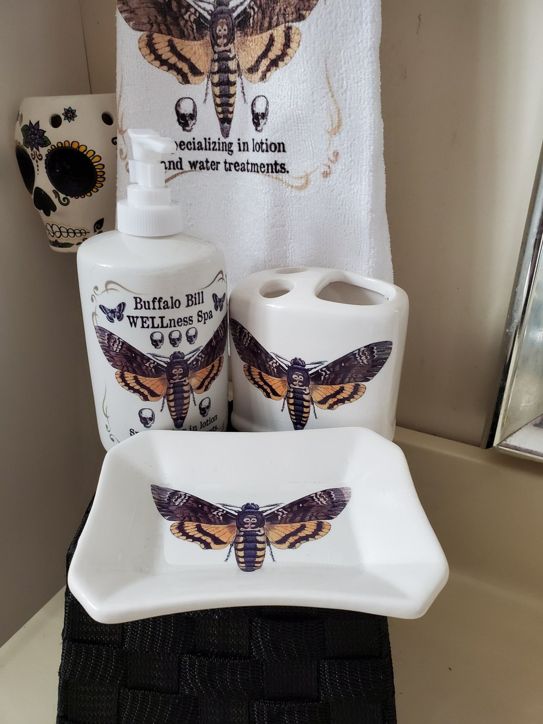 Horror Bathroom Decor, Buffalo Bill Spa Ceramic Bathroom 4 Piece Set