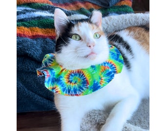 Tie Dye Bird-Safe Cat Collar, Cute Cat Collar Cover, High Visibility Prey Saver Collar