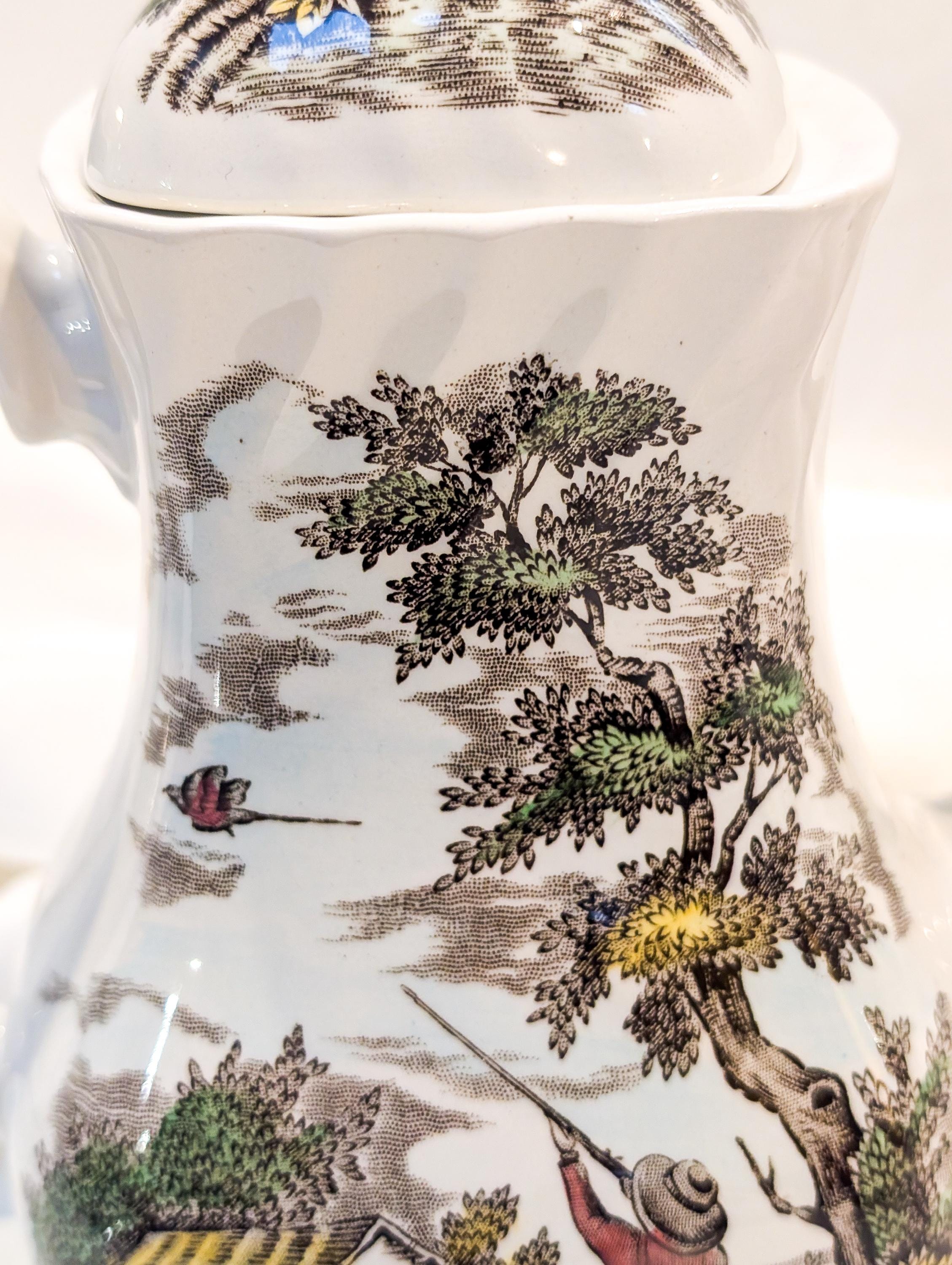 イギリス製のヴィンテージ Myott The Hunter 手描き 古美術 骨董 Vintage 'the Hunter' by Myott Brown and White Teapot Circa 1950s