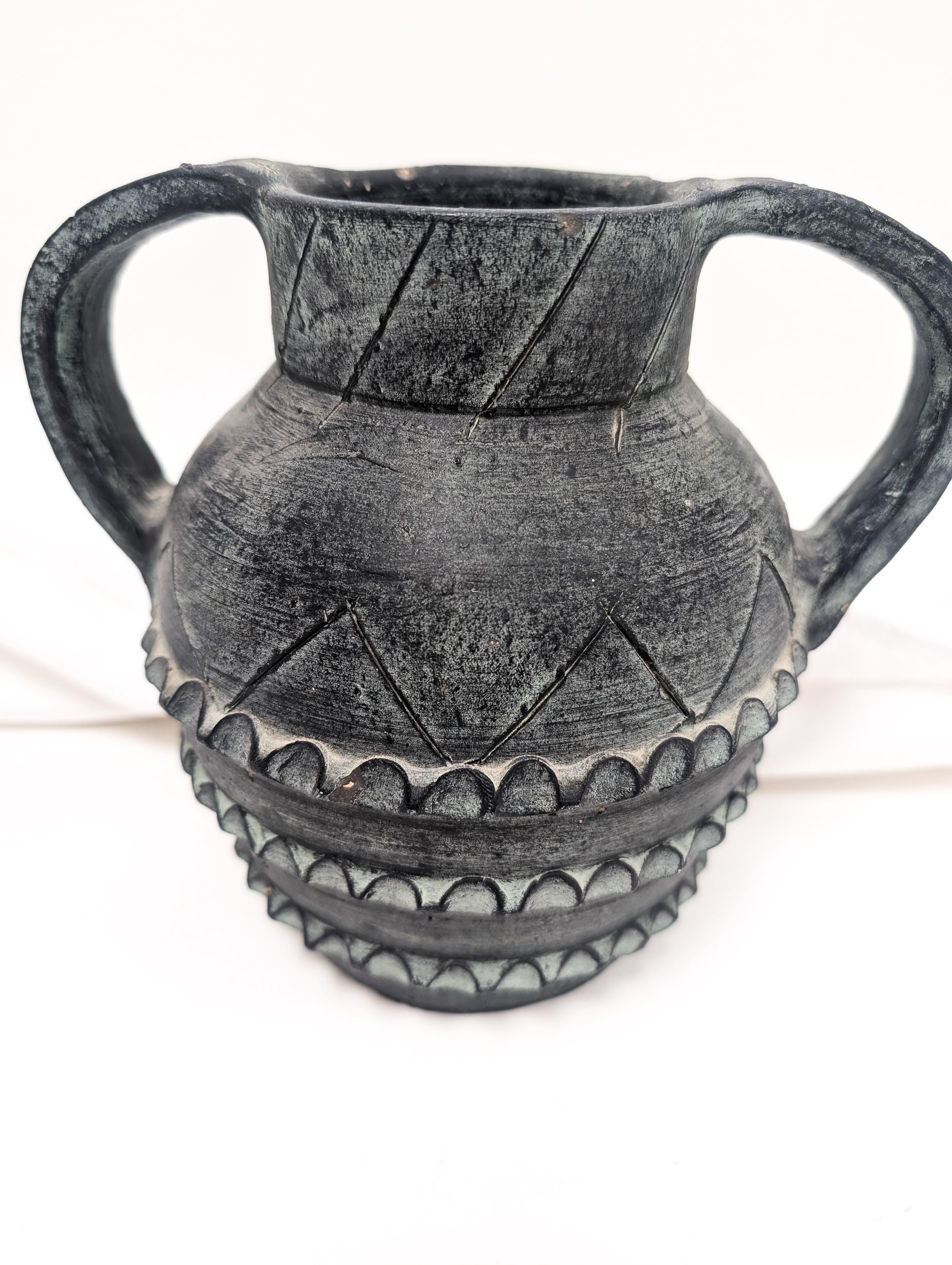 Antique spanish vase - Etsy 日本