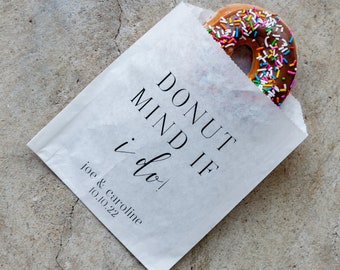 0228 Donut Mind If I Do Wedding Favor Bags for Dessert Buffet in Black and White Personalized Set of 25 Kraft Paper Bags